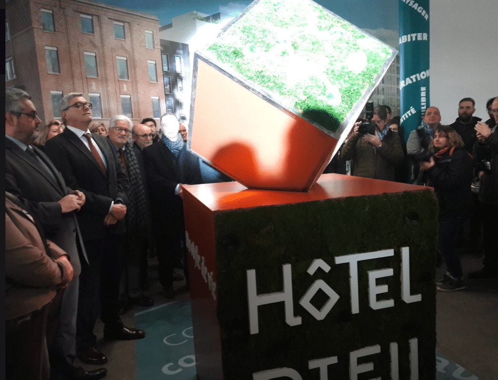 Une première pierre symbolique et originale pour l’ambitieux programme de Hôtel Dieu à Clermont-Ferrand