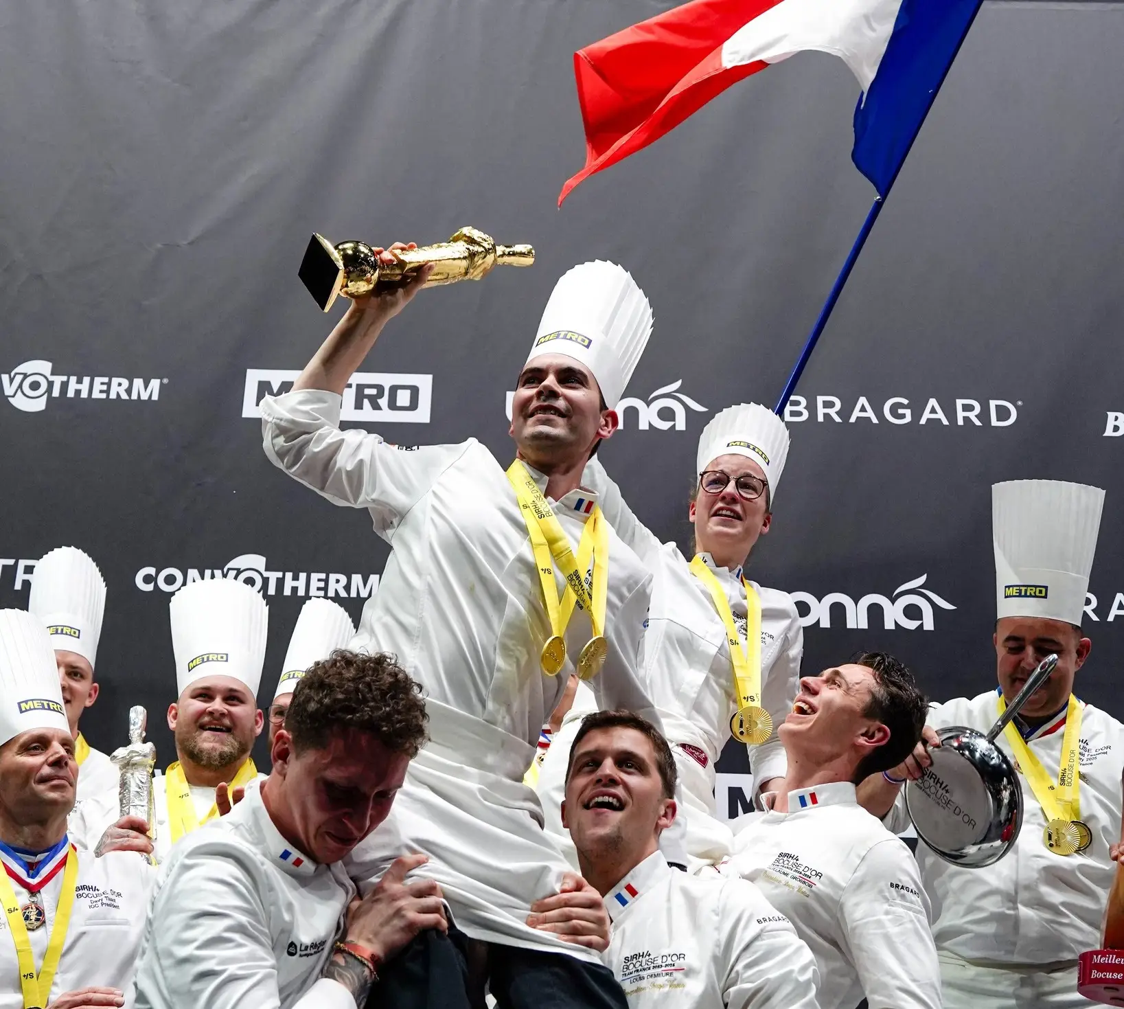 Le cuisinier auvergnat Paul Marcon remporte le Bocuse d’Or 2025, 30 ans après son père Régis