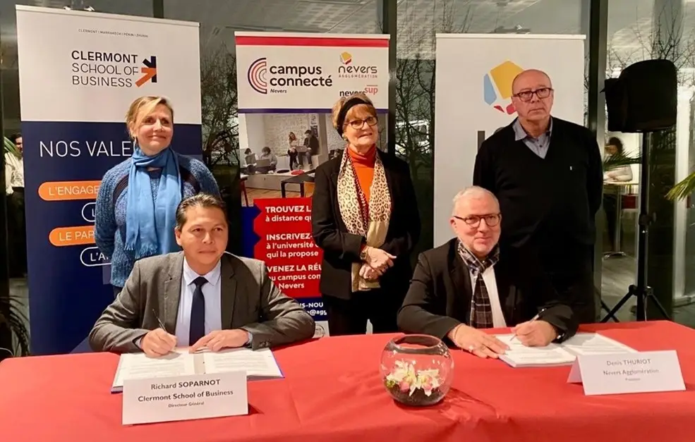 Clermont School of Business s’associe au Campus Connecté de Nevers : une opportunité inédite pour les étudiants du territoire